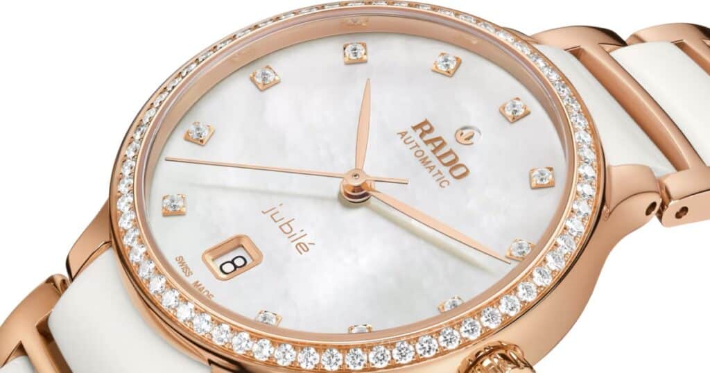 Dainty Vintage-Style Watch: Rado Centrix